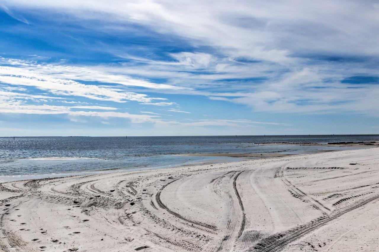 Villa Beachside Getaway - Walk To Gulf, Pier And Casino! à Gulfport Extérieur photo