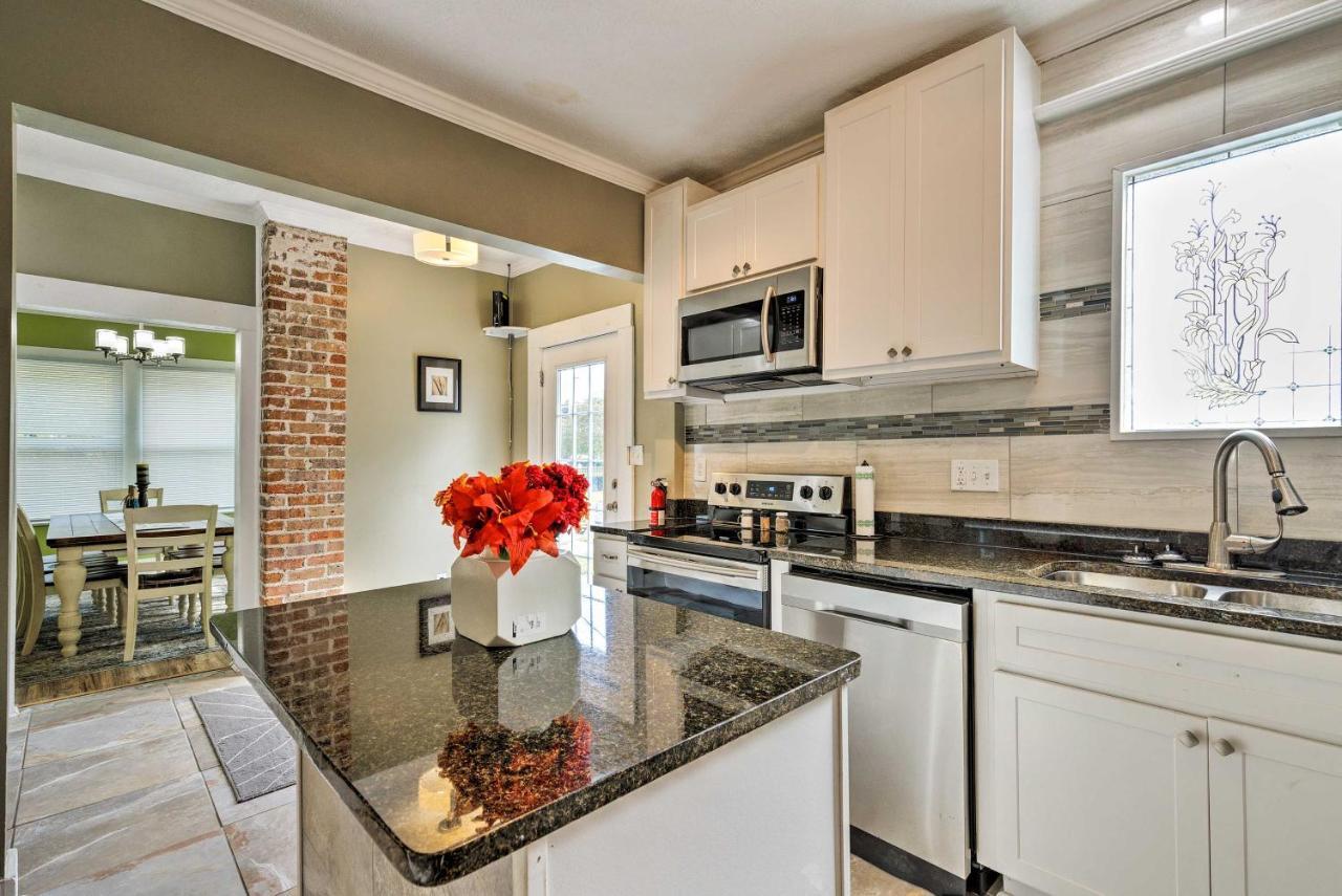 Villa Beachside Getaway - Walk To Gulf, Pier And Casino! à Gulfport Extérieur photo